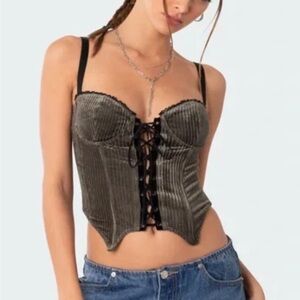 Edikted lacey cupped velvet corset in size small!